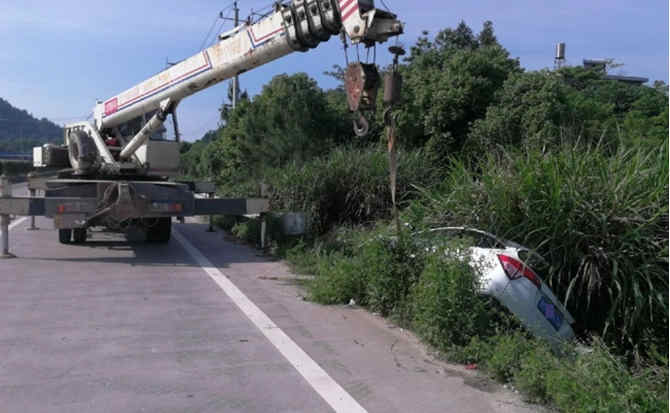 横山区重载吊车救援